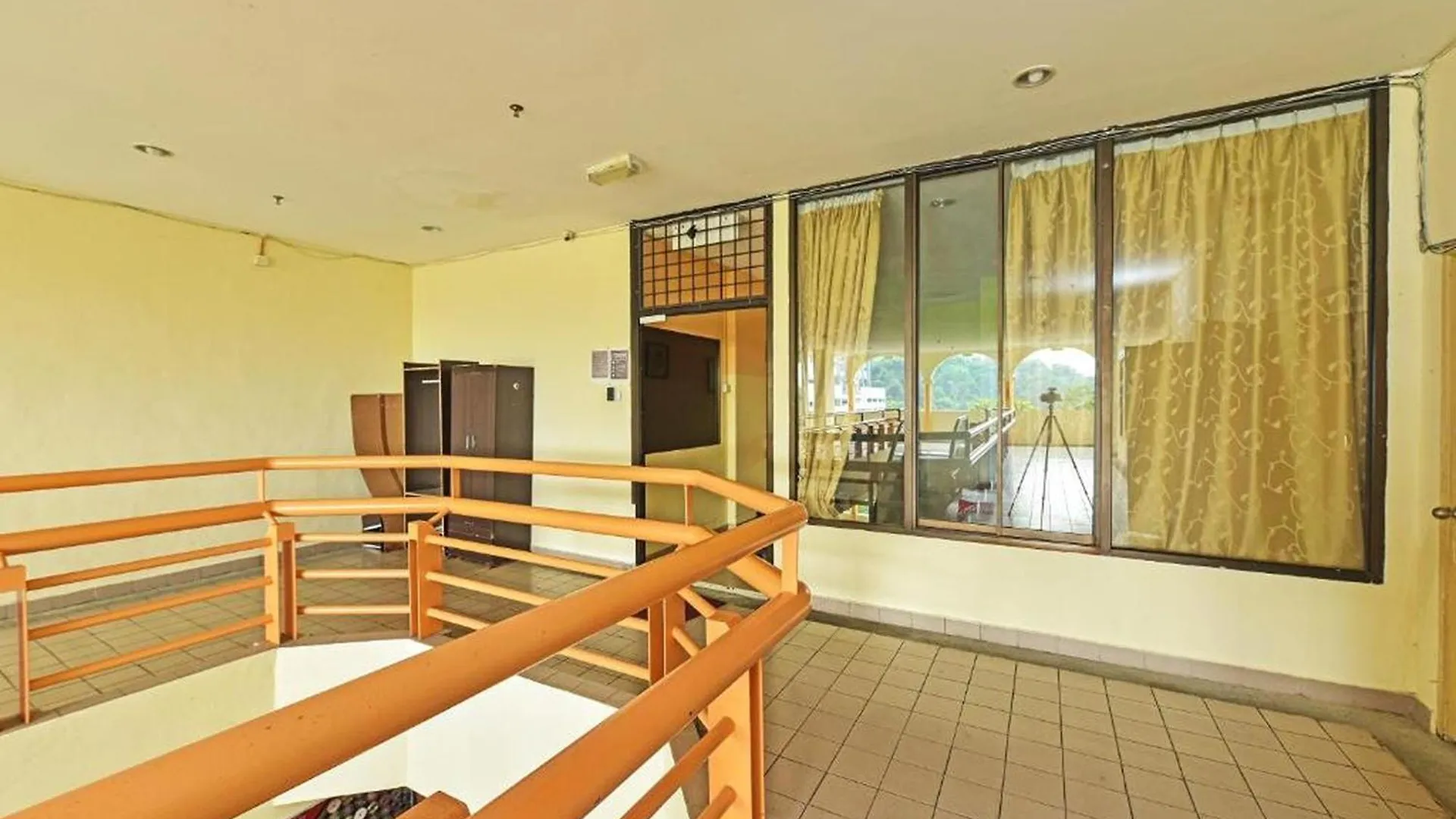 Feringghi Stay Iinn Hotel