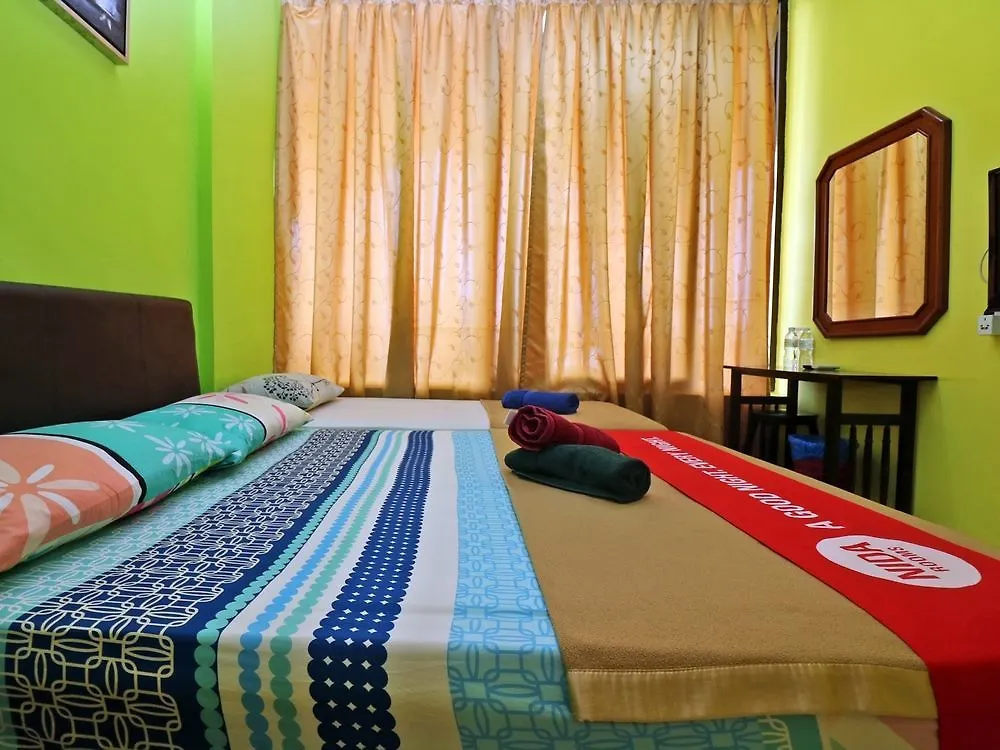 Oyo 43933 Ferringhi Stay Iinn Batu Ferringhi Hotel