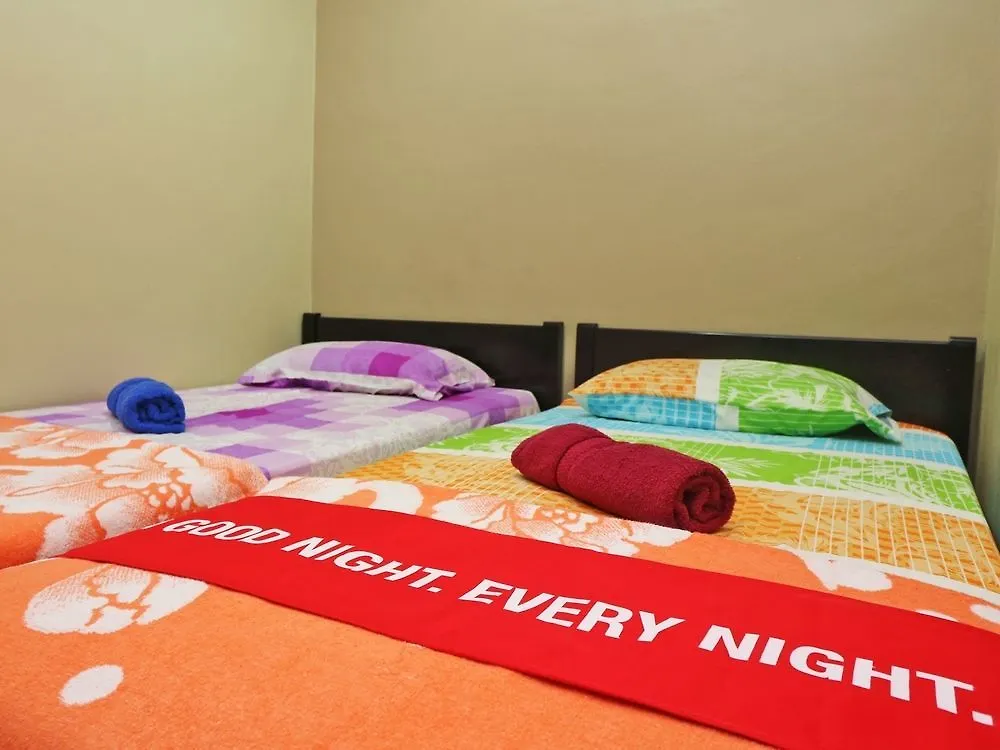 Oyo 43933 Ferringhi Stay Iinn Batu Ferringhi Hotel