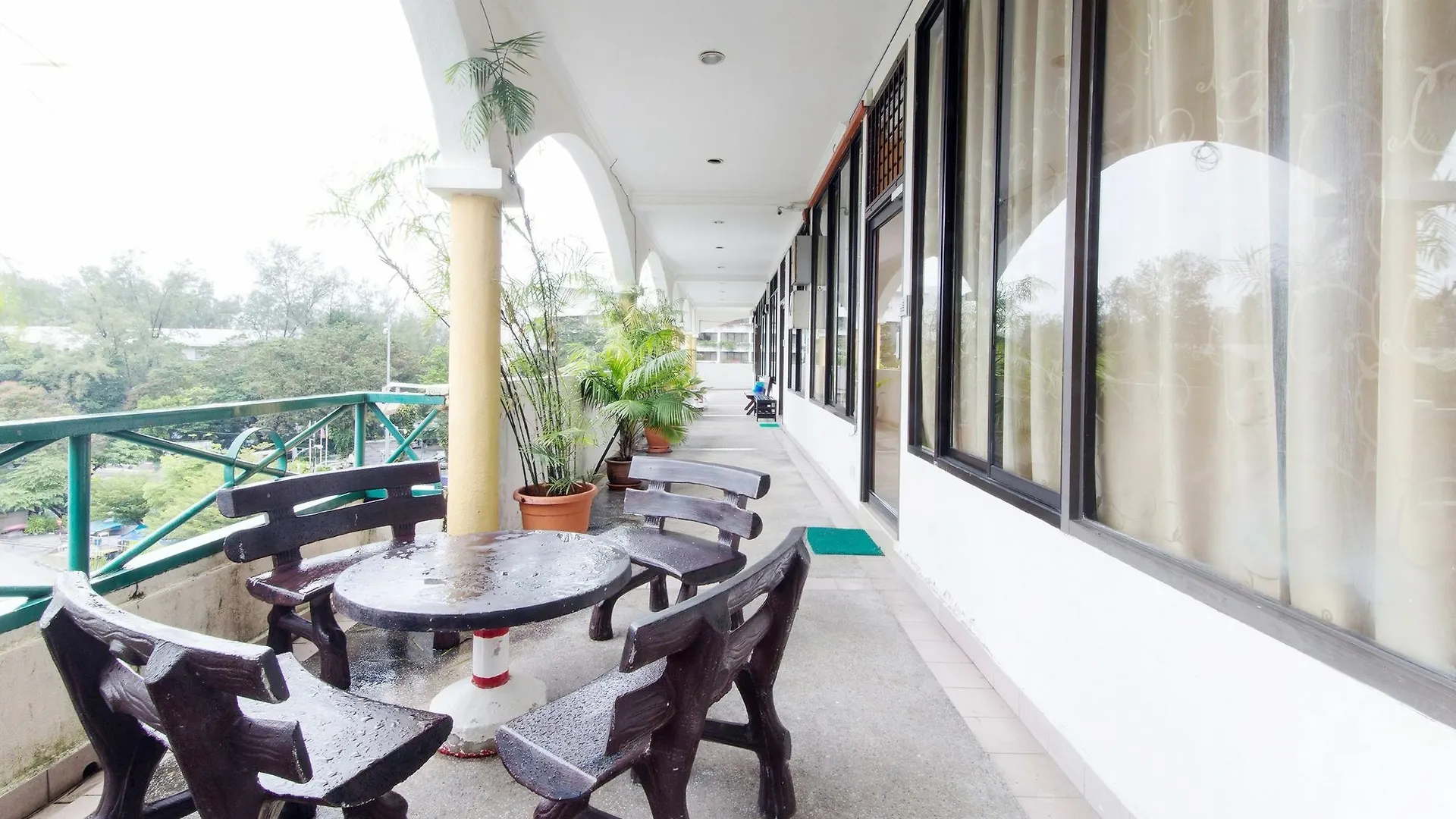 Oyo 43933 Ferringhi Stay Iinn Batu Ferringhi Malaysia